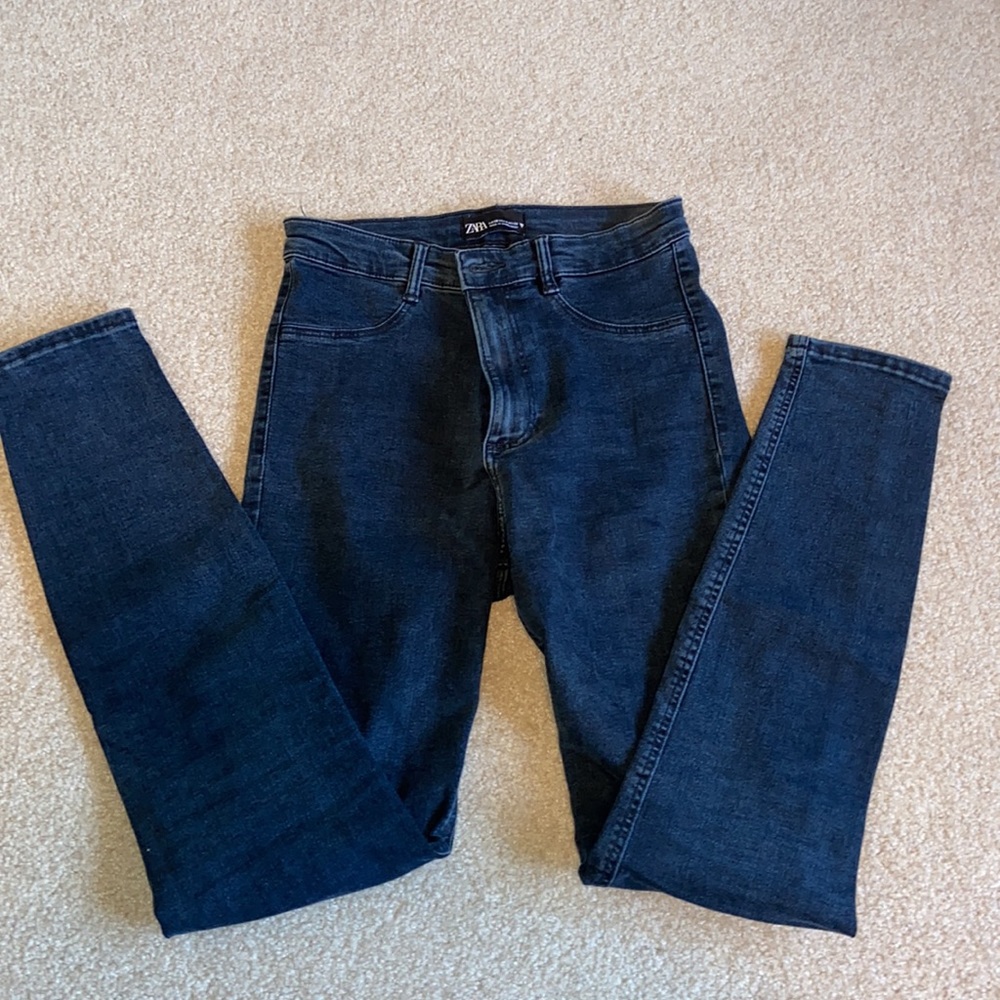 Zara dark wash skinny jeans
